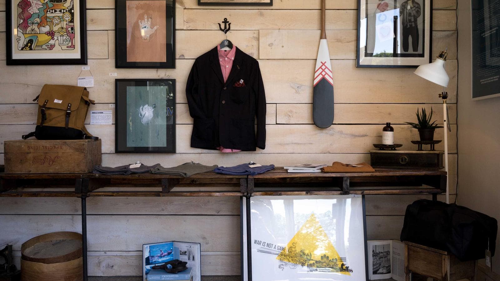 Moda e Qëndrueshme: Si po e Rikonceptojnë Markat Prodhimin